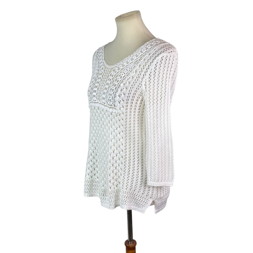 Woman’s Christopher & Banks crochet white sweater size PM - Picture 5 of 6